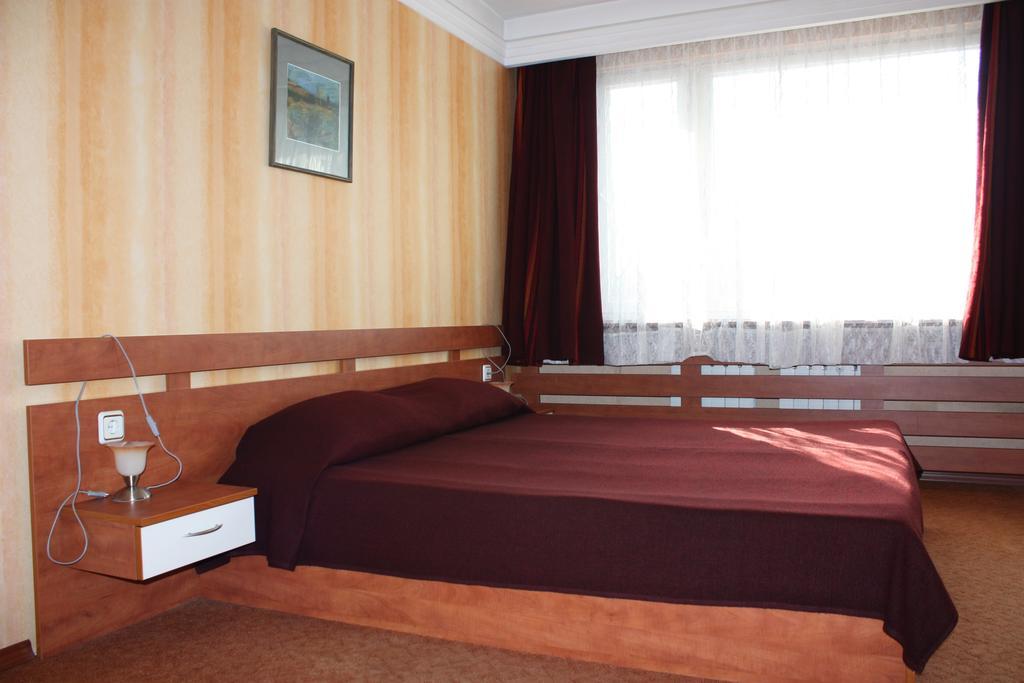 Hotel Of Bulgarian Academy Of Sciences صوفيا الغرفة الصورة