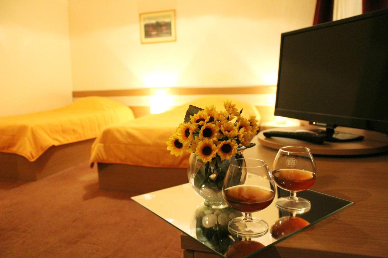 Hotel Of Bulgarian Academy Of Sciences صوفيا المظهر الخارجي الصورة